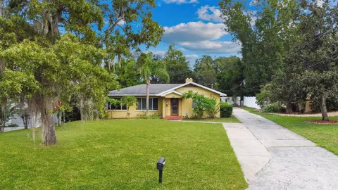 328 E Minnehaha Ave, Clermont, FL 34711