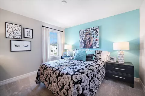 Bedroom - 5550 Sabal Dr, Saint Cloud, FL 34771 photo 4 of 11