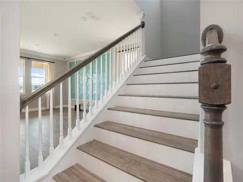 Entry Way - 5550 Sabal Dr, Saint Cloud, FL 34771 photo 9 of 13