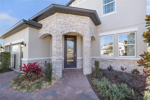 Exterior - 5550 Sabal Dr, Saint Cloud, FL 34771 photo 4 of 7