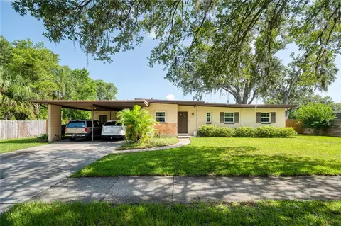 1901 Loch Berry Rd, Winter Park, FL 32792