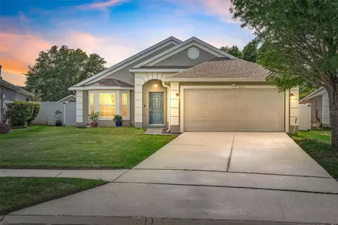 2913 Wilshire Rd, Clermont, FL 34714