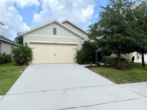 324 Charles Dr, Deland, FL 32724