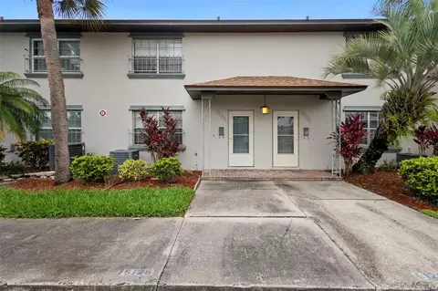 5126 Saint Charles Ln #43, Orlando, FL 32822