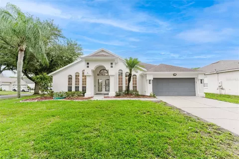 10001 Newington Dr, Orlando, FL 32836