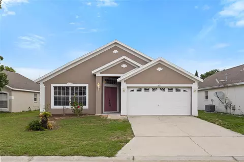 631 Lady Diana Dr, Davenport, FL 33837