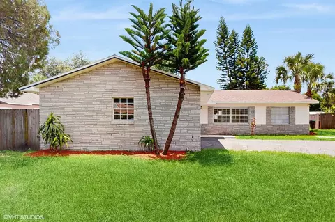 624 American Heritage Pkwy, Orlando, FL 32809