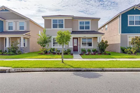 8549 Lamppost Ln, Orlando, FL 32832