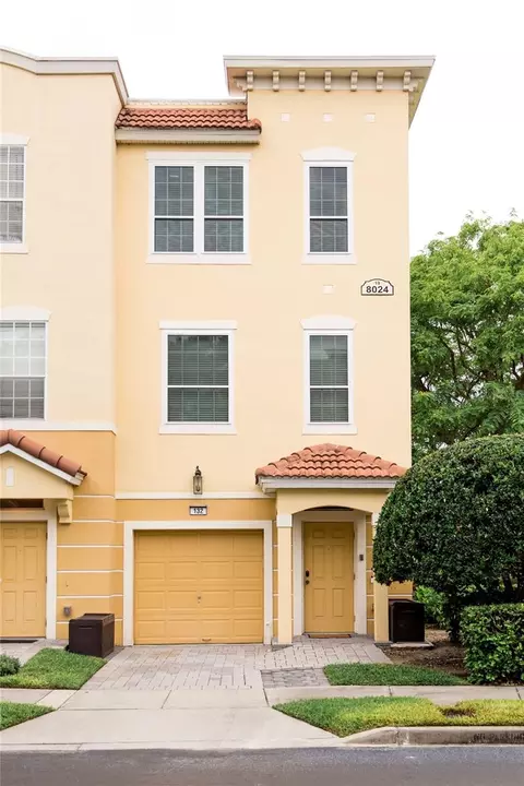 8024 Cool Breeze Dr #132, Orlando, FL 32819