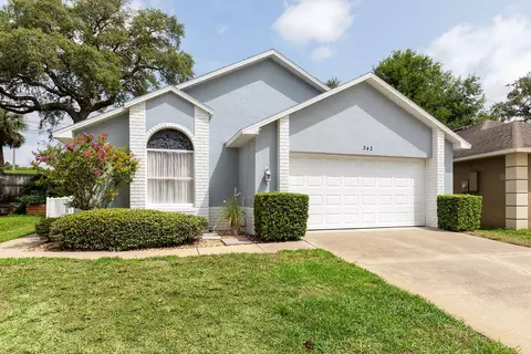 342 Lakebreeze Cir, Lake Mary, FL 32746