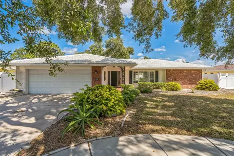 2521 Carlisle Pl, Sarasota, FL 34231