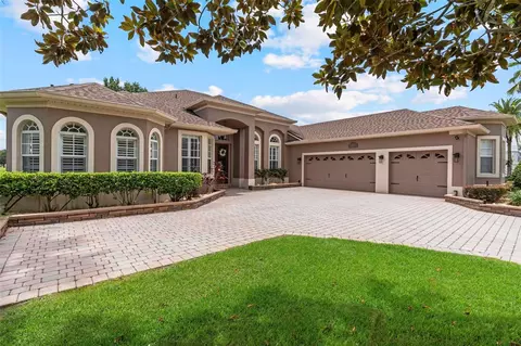 23538 Valderama Ln, Sorrento, FL 32776
