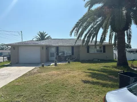 13725 Plumosa Ave, Hudson, FL 34667