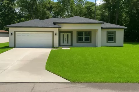 10075 N Conrad Pt, Citrus Springs, FL 34434