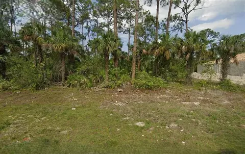 5020 N Rosebud Cir, Labelle, FL 33935