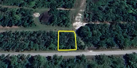 8540 Tunis St, Sebring, FL 33872