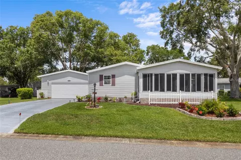 25333 Casa Del Lago Ln, Leesburg, FL 34748