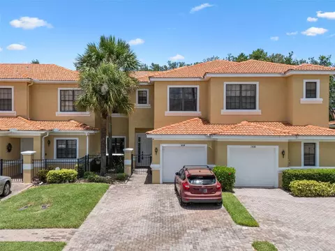 1434 Pacific Rd, Kissimmee, FL 34759