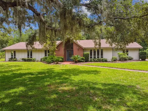 207 S Sweetwater Blvd, Longwood, FL 32779