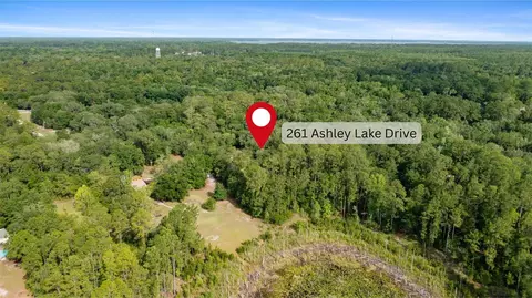 261 Ashley Lake Dr, Melrose, FL 32666
