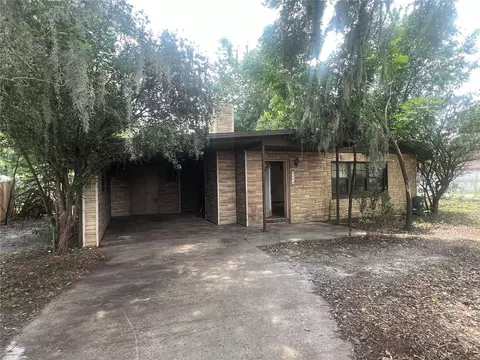 4250 Lake Ave, Kissimmee, FL 34746