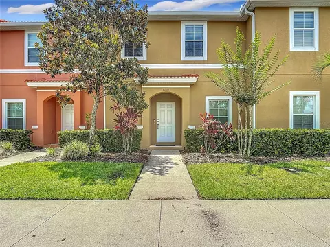 3010 Secret Lake Dr, Kissimmee, FL 34747