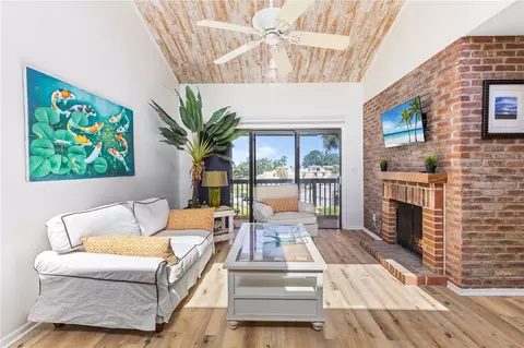 1051 S Highland St #7D, Mount Dora, FL 32757