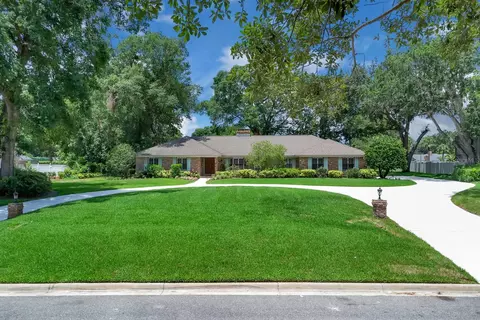 202 Riverview Dr, Longwood, FL 32779