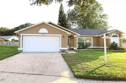 926 Freshmeadow Ct, Apopka, FL 32703