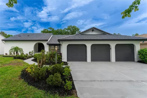 6019 Crystal View Dr, Orlando, FL 32819