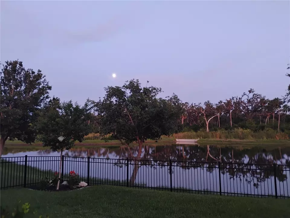 View/Area - 5150 San Palermo Dr, Bradenton, FL 34208 photo 3 of 4