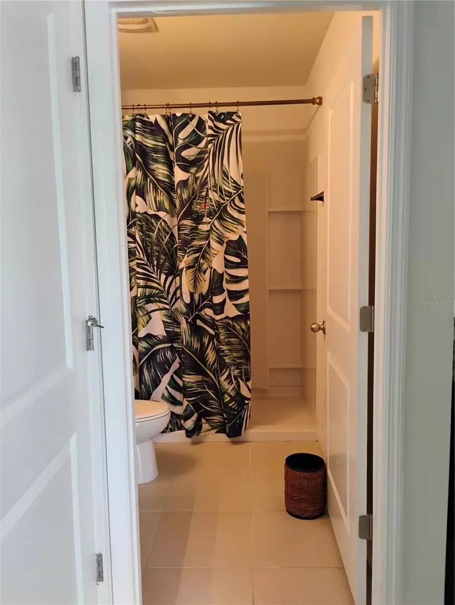 Bath - 5150 San Palermo Dr, Bradenton, FL 34208 photo 2 of 5