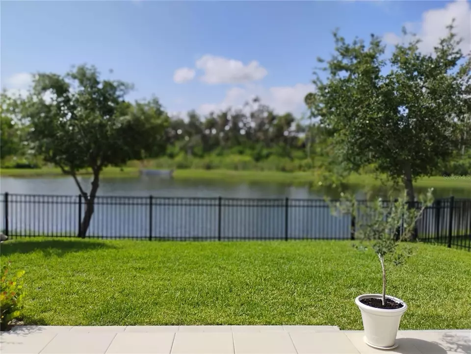 Exterior - 5150 San Palermo Dr, Bradenton, FL 34208 photo 9 of 13