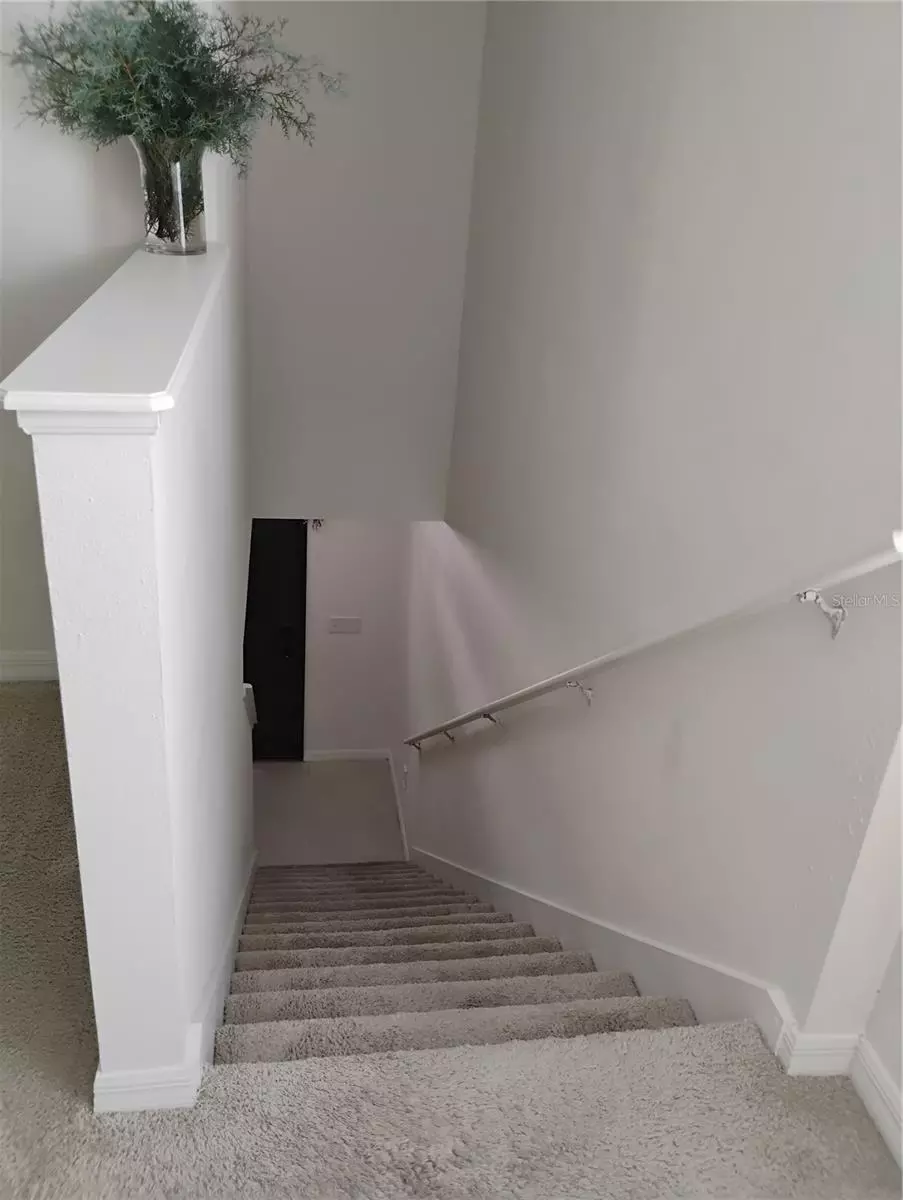Entry Way - 5150 San Palermo Dr, Bradenton, FL 34208 photo 7 of 9