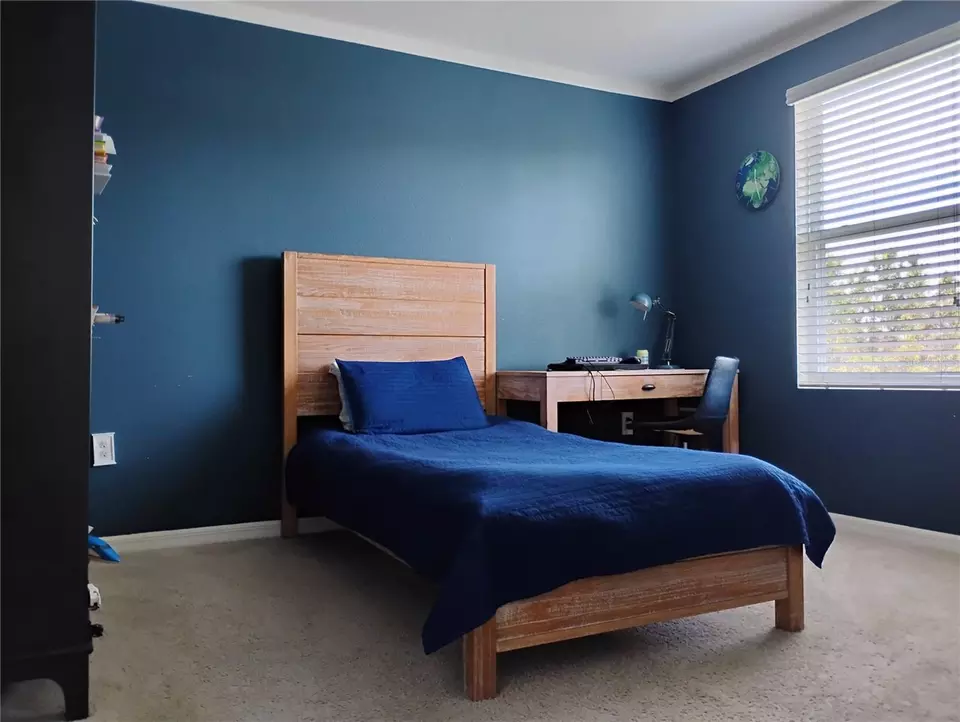 Bedroom - 5150 San Palermo Dr, Bradenton, FL 34208 photo 6 of 9