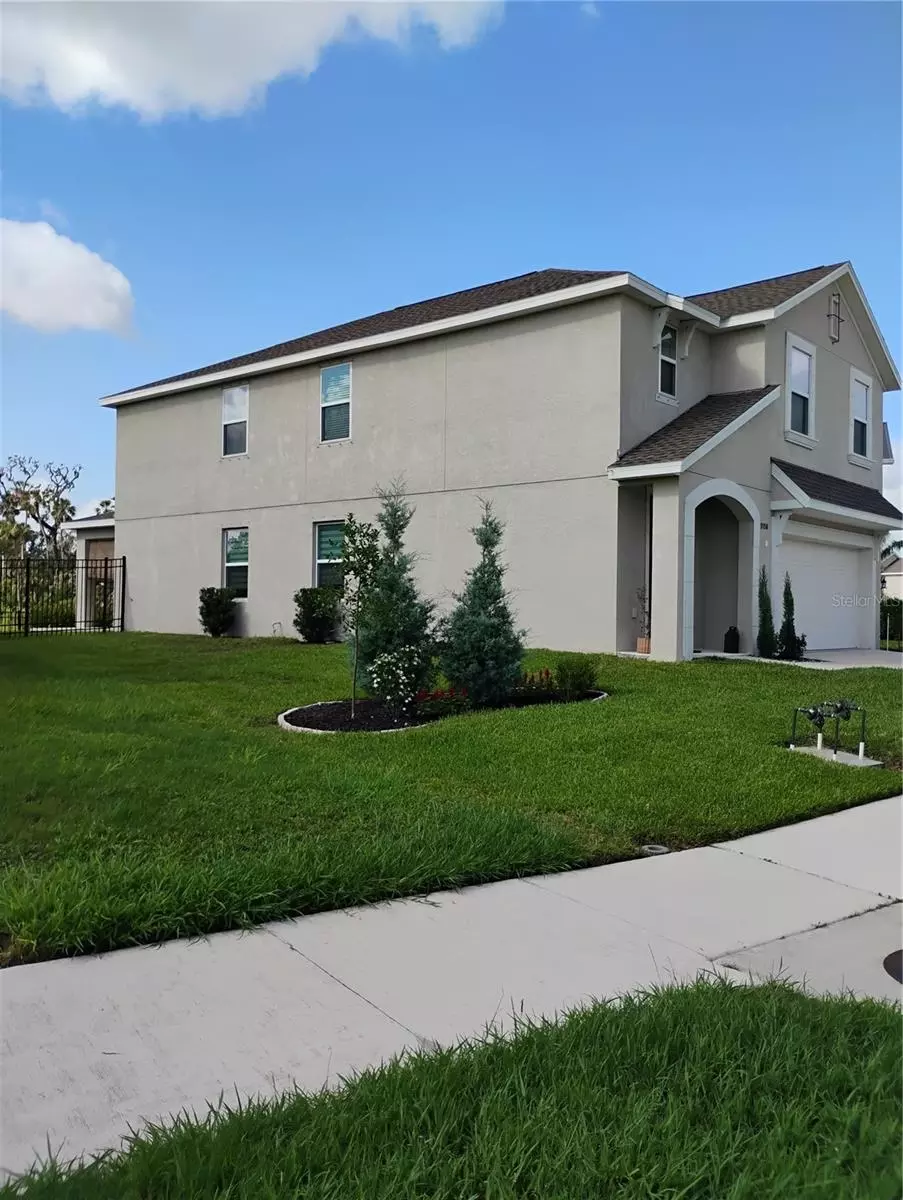 Exterior - 5150 San Palermo Dr, Bradenton, FL 34208 photo 11 of 13