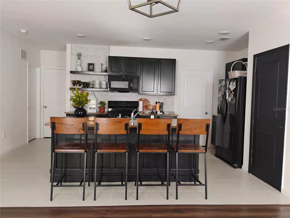 Kitchen - 5150 San Palermo Dr, Bradenton, FL 34208 photo 2 of 4