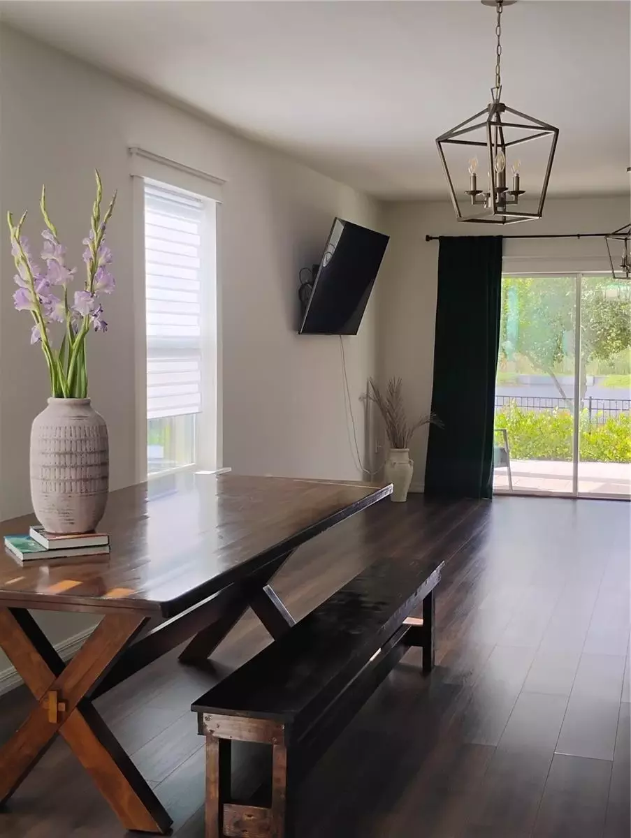 Dining - 5150 San Palermo Dr, Bradenton, FL 34208 photo 1 of 2