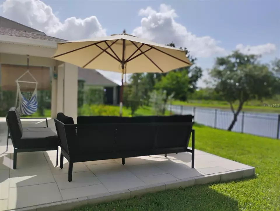 Exterior - 5150 San Palermo Dr, Bradenton, FL 34208 photo 8 of 13