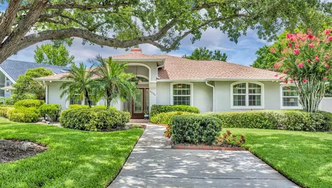 6630 Hidden Beach Cir, Orlando, FL 32819