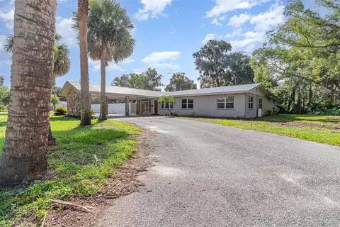 123 SE 1st Ave, Webster, FL 33597