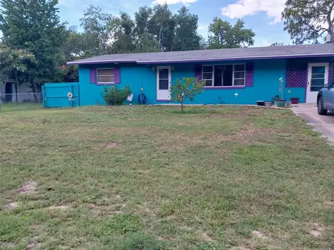 136 Oak Way, Interlachen, FL 32148