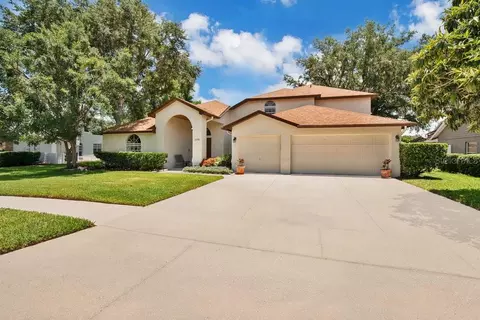 2250 Blossomwood Dr, Oviedo, FL 32765