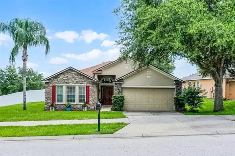 1112 Spruce Ridge Ct, Minneola, FL 34715