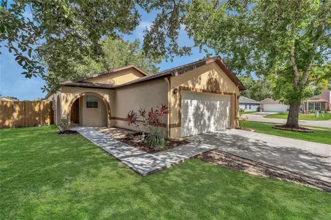 2935 Canoe Cir, Saint Cloud, FL 34772