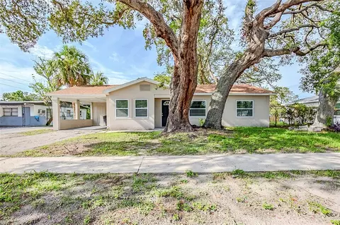 3810 18th Ave S, Saint Petersburg, FL 33711