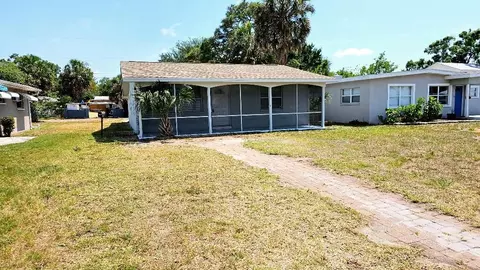 530 74th Ave N, Saint Petersburg, FL 33702