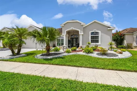 325 Prestwick Dr, Davenport, FL 33897