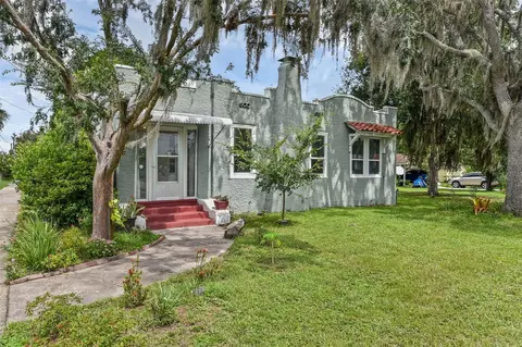 623 S Center St, Eustis, FL 32726