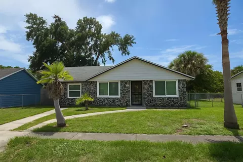 2308 18th St E, Bradenton, FL 34208